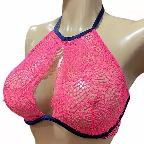 Victoria’s Secret Very Sexy Crochet Lace high neck key hole underwire bra 32B - Picture 2 of 3